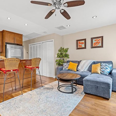 Villa 2 Bed Townhouse: Minutes From Dca-National Airport Alexandria Esterno foto