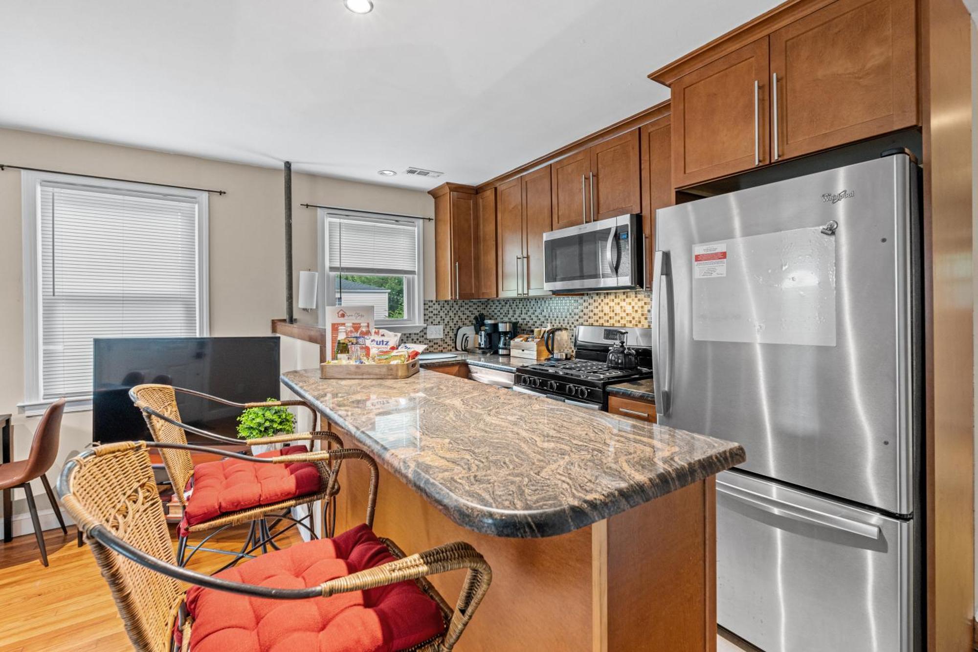 Villa 2 Bed Townhouse: Minutes From Dca-National Airport Alexandria Esterno foto